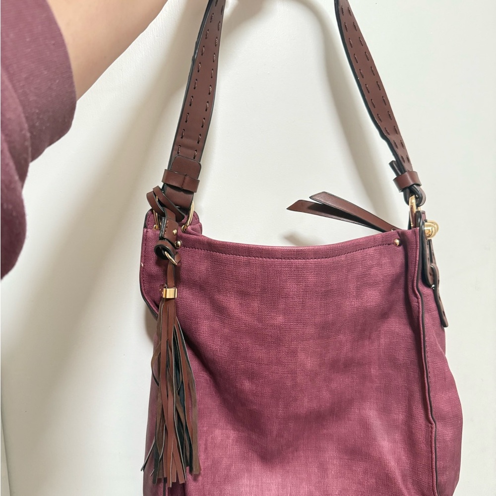Chic Pink and Brown Shoulder Bag with Tassel